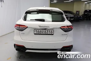 Maserati Levante, 2020 — миниатюра 6