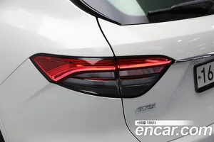 Maserati Levante, 2020 — миниатюра 7