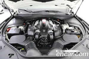 Maserati Levante, 2020 — миниатюра 19