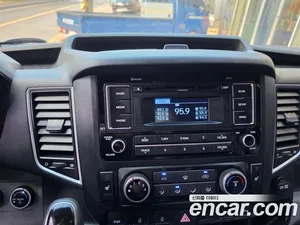 Hyundai Solati, 2017 — миниатюра 14
