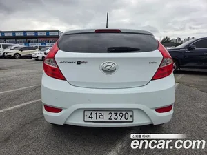 Hyundai Accent, 2014 — миниатюра 4