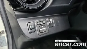 Toyota Prius, 2019 — миниатюра 24