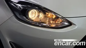 Toyota Prius, 2019 — миниатюра 8