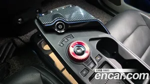 Kia EV6, 2023 — миниатюра 12