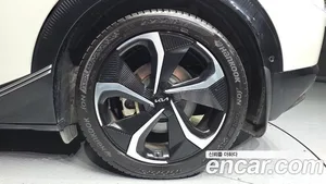 Kia EV6, 2023 — миниатюра 7
