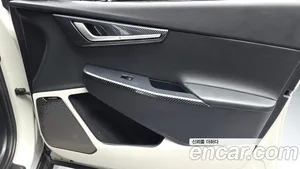 Kia EV6, 2023 — миниатюра 14