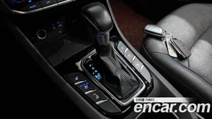 Hyundai Ioniq, 2016 — миниатюра 12