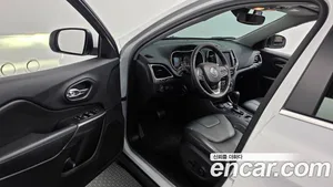 Jeep Cherokee, 2019 — миниатюра 13