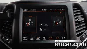 Jeep Cherokee, 2019 — миниатюра 31