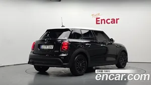 Mini Cooper, 2024 — миниатюра 1