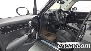 Mini Cooper, 2024 — миниатюра 12