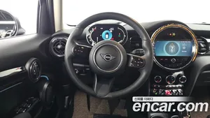Mini Cooper, 2024 — миниатюра 17