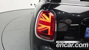 Mini Cooper, 2024 — миниатюра 8