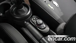 Mini Cooper, 2024 — миниатюра 28