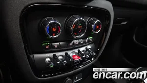 Mini Clubman, 2022 — миниатюра 34