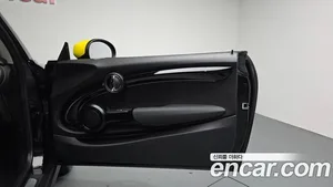 Mini Cooper, 2022 — миниатюра 14