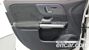 Mercedes-Benz EQA, 2024 — миниатюра 14
