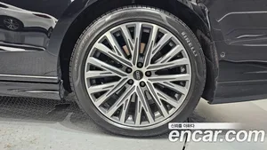Audi A8, 2022 — миниатюра 7
