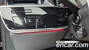 Audi A8, 2022 — миниатюра 27