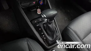 Kia Stonic, 2018 — миниатюра 9