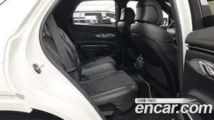 Genesis GV70, 2022 — миниатюра 12