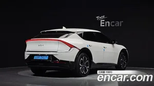 Kia EV6, 2022 — миниатюра 2