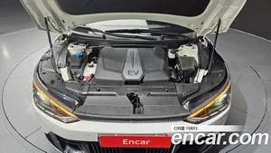 Kia EV6, 2022 — миниатюра 6