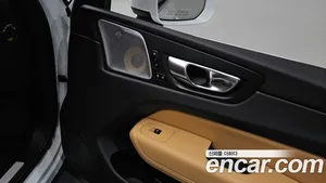 Volvo XC60, 2020 — миниатюра 34