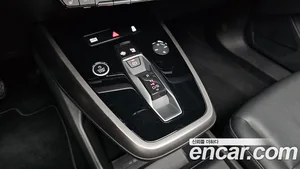 Audi Q4 e-tron, 2023 — миниатюра 12
