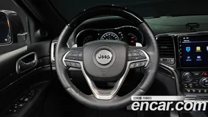 Jeep Cherokee, 2018 — миниатюра 13