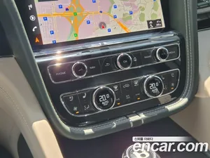 Bentley Bentayga, 2025 — миниатюра 12