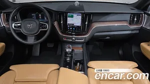 Volvo XC60, 2023 — миниатюра 9