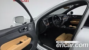 Volvo XC60, 2023 — миниатюра 12
