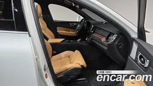 Volvo XC60, 2023 — миниатюра 16