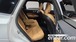 Volvo XC60, 2023 — миниатюра 17