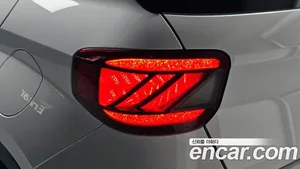 Hyundai Venue, 2022 — миниатюра 9