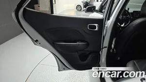 Hyundai Venue, 2022 — миниатюра 15