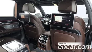 BMW 7-Series, 2022 — миниатюра 31