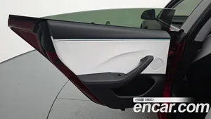 Tesla Model 3, 2024 — миниатюра 15