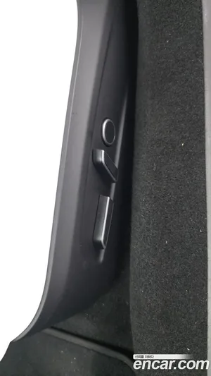 Tesla Model 3, 2024 — миниатюра 27