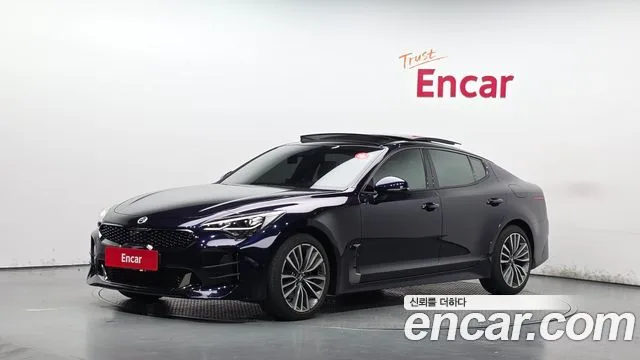 Kia Stinger, 2018 — фото автомобиля из Кореи