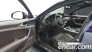 Kia Stinger, 2018 — миниатюра 8