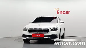 Mercedes-Benz E-Class, 2023 — миниатюра 3