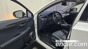 Lexus NX, 2016 — миниатюра 13