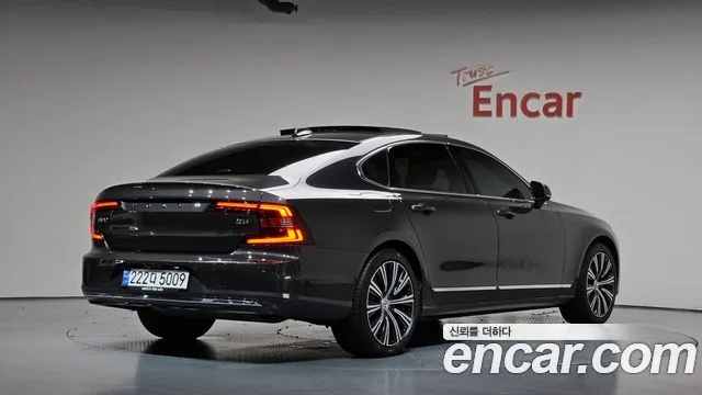 Volvo S90, 2024 — фото автомобиля из Кореи