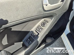 Kia K3, 2016 — миниатюра 19