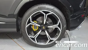 Lamborghini Urus, 2020 — миниатюра 6