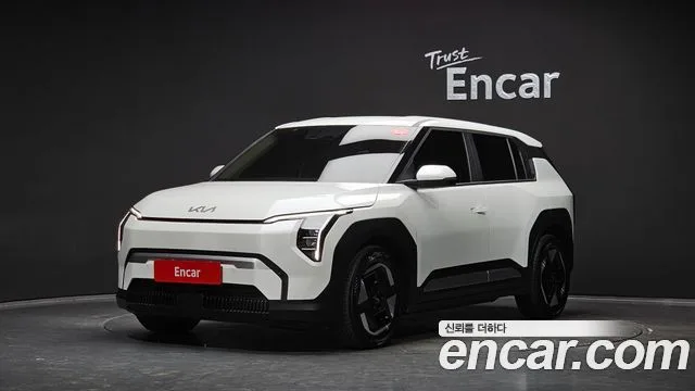 Kia EV3, 2024 — фото автомобиля из Кореи