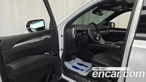 Cadillac Escalade, 2025 — миниатюра 13