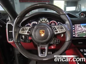 Porsche Cayenne, 2022 — миниатюра 14